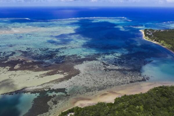 世界十大最美海岛（最适合度假的海岛分享） 第2张