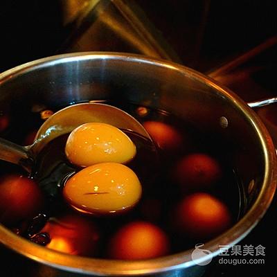 卤鸡蛋的制作方法和步骤（自制五香卤鸡蛋的做法） 第18张