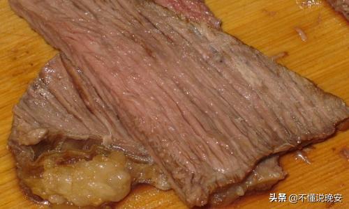 怎样做手撕牛肉好吃 凉拌手撕牛肉的家常做法 第1张